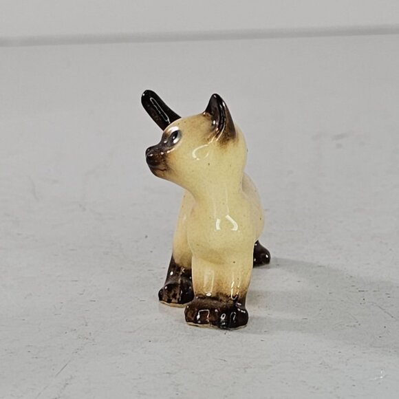 Hagen Renaker Siamese Tom Cat Walking Figurine Miniature Blue Eyes *Repaired* - Picture 3 of 8